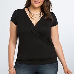 💖👚HOST PICK! 👚💖 TORRID Knit Surplice Top 4X